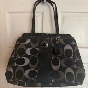 Coach Black Signature Jacquard Frame Kisslock Satchel Purse Handbag